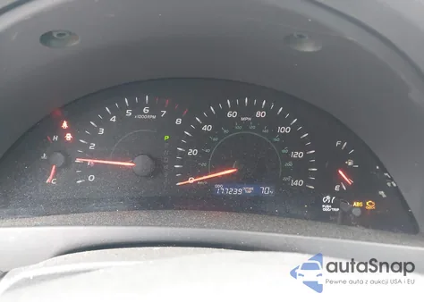 2009 Toyota Camry z USA, uszkodzony, nr VIN 4T1BE46K49U849995